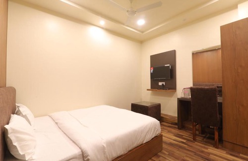 Mohangarh Hotel | Hotel The Ashiyana inn bangla bazar