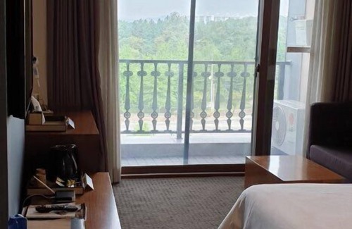 Chungju Hotel | Hotel The Base
