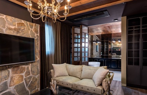 Chunggogil-tong Hotel | Hotel The Designers Kondae