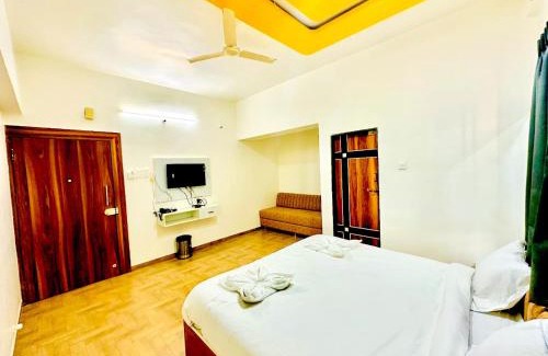 Nashik Hotel | Hotel The Infinity inn