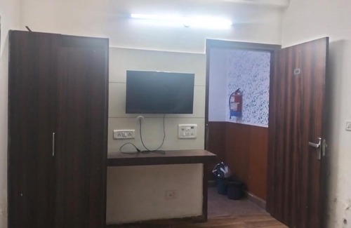 Vasant Kunj Hotel | Hotel The Mars