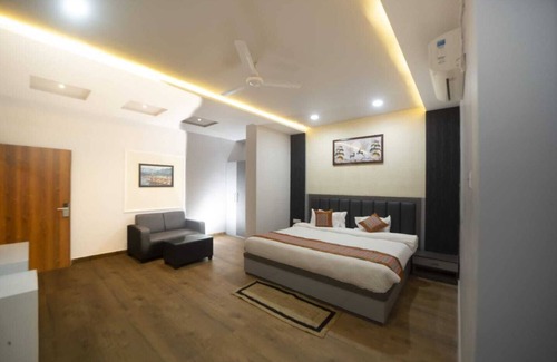 Varanasi Hotel | Hotel The Pearl