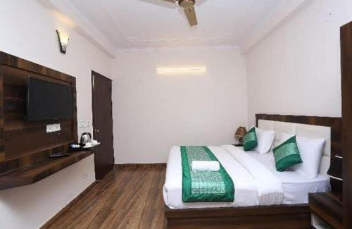 Ayodhya Hotel | Hotel The Vertus Grand A unit of Ramaansh Hotels & Resorts - 650 Meters from Ram Mandir Ayodhya