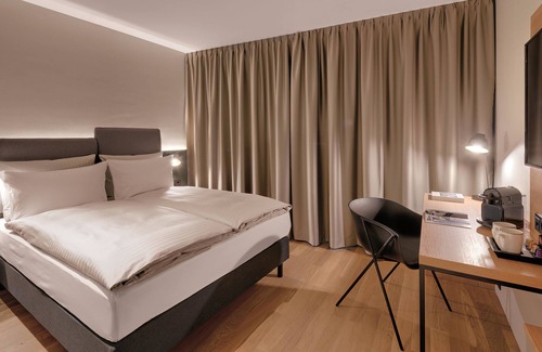 Kreuzberg Hotel | Hotel the YARD
