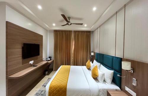 Mat Hotel | Hotel Three Seasons