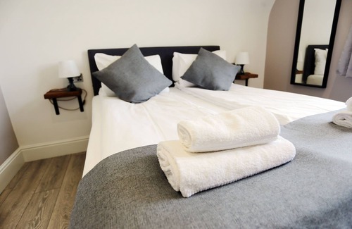 Anfield Hotel | Hotel Tia