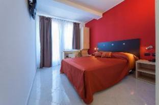 Naples Hotel | Hotel Tiempo