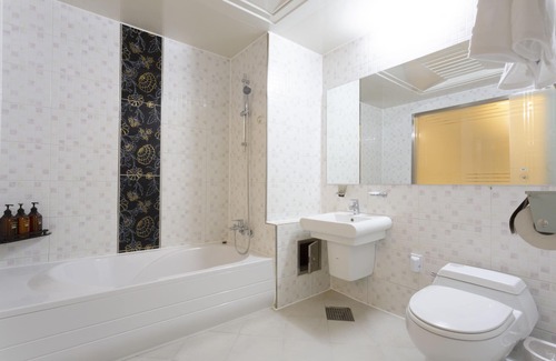 Jamwon-dong Hotel | Hotel Tirol