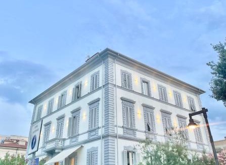 Marina di Massa Hotel | Hotel Tirreno