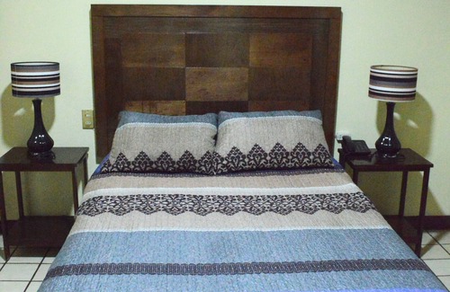 San Juan de los Lagos Hotel | Hotel Topacio