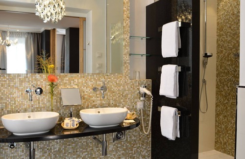 Graggenau Hotel | Hotel Torbräu