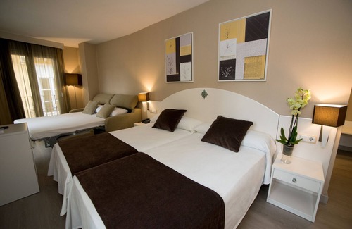 Old Town Hotel | Hotel Torico Plaza