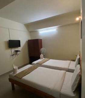 Shillong Hotel | Hotel Travellers INN
