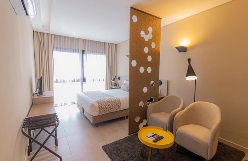 La Perla Hotel | Hotel Treinta-Seis