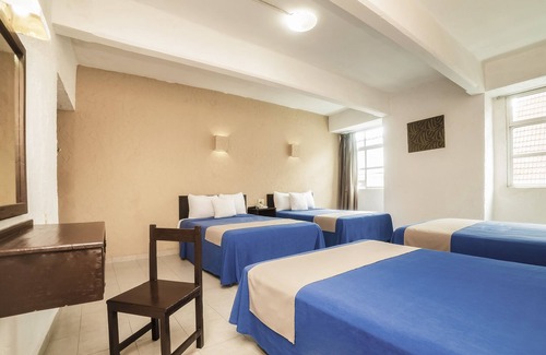 Old Town Hotel | Hotel Trianon