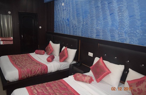 Haridwar Bed & Breakfast | Hotel Trishul By T And M Hotels