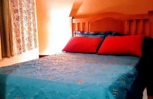 Reparto Ibarra Bed & Breakfast | Hotel Tronco Inc