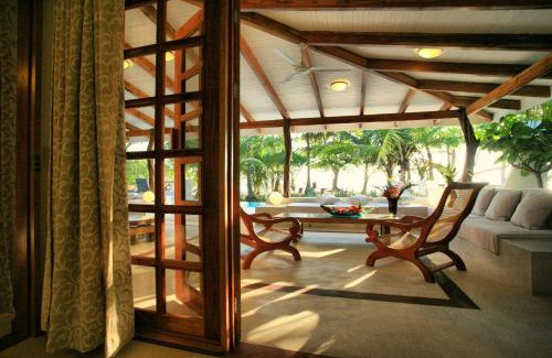 Playa Santa Teresa Hotel | Hotel Tropico Latino