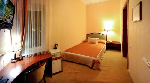 Skhidnytsya Hotel | Hotel Tustan