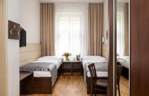 Prague 2 Hotel | Hotel Unique