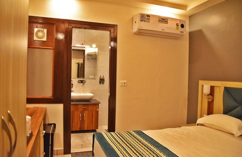 Devaprayag Hotel | Hotel US Tower