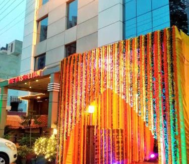 Vaishali Hotel | Hotel Vaishali Inn Ghaziabad