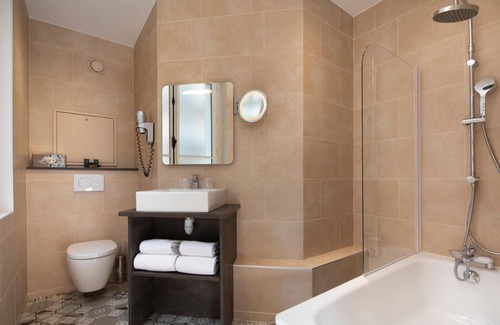 Saint-Thomas-d'Aquin Hotel | Hotel Vaneau Saint Germain