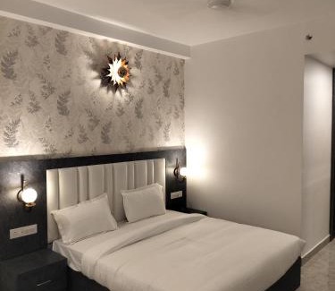 Varanasi Hotel | Hotel Varanasi Inn
