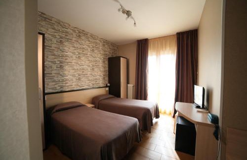 Civitanova Marche Hotel | Hotel Velus