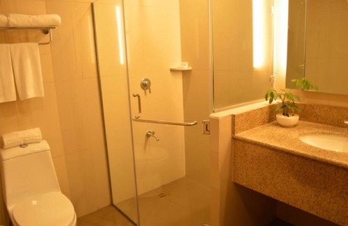 Session Road Hotel | Hotel Veniz Session