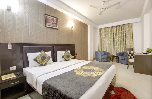Mahipalpur Hotel | Hotel Venus Plaza