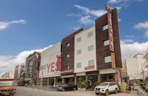 Mahipalpur Hotel | Hotel Venus Plaza