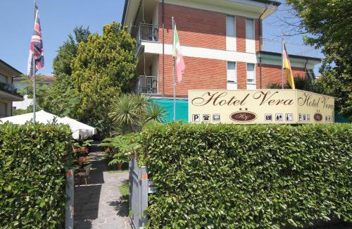 Marina di Massa Hotel | Hotel Vera