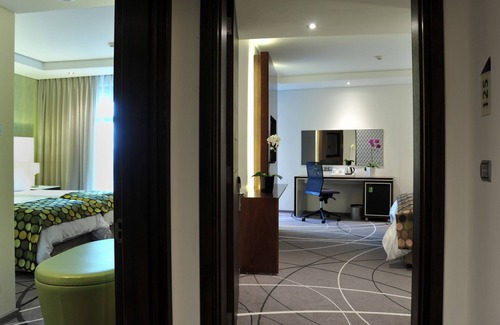 Matroosfontein Hotel | Hotel Verde Cape Town Airport