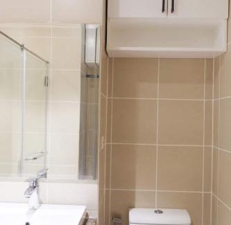 Socorro Bed & Breakfast | Hotel Vibe in Manhattan Plaza, Araneta City, Cubao