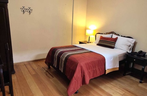 San Blas Hotel | Hotel Vieja Mansion