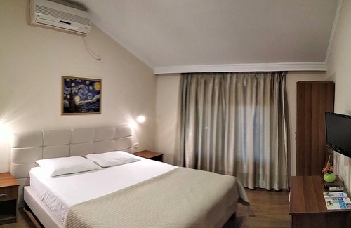 Farke Hotel | Hotel Viktoria Tirana