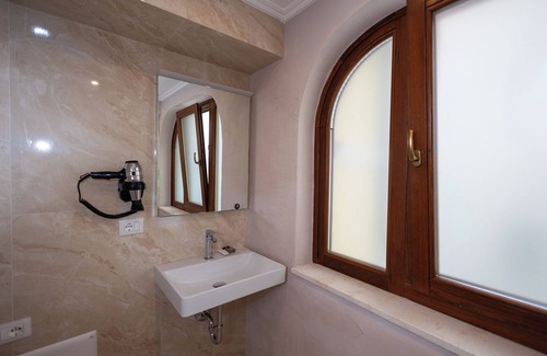 Tirana Hotel | Hotel Vila 101