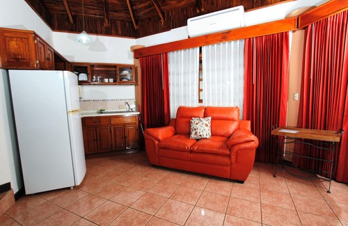 Playa Hermosa Hotel | Hotel Villa Acacia