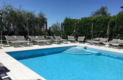 Garda Hotel | Hotel Villa Ca' Nova *S