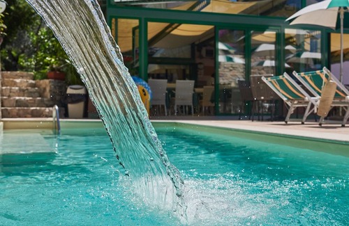 Torri del Benaco Hotel | Hotel Villa Carlotta