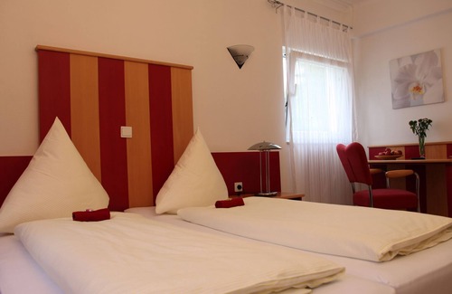 Lohausen Hotel | Hotel Villa Casa