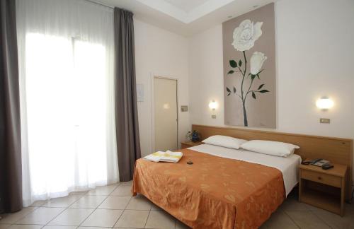 Viserbella Hotel | Hotel Villa dei Fiori - sul mare con piscina
