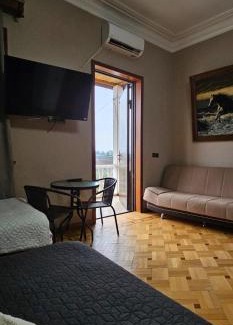 Kutaisi Bed & Breakfast | Hotel Villa