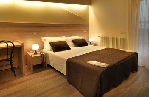 Marina Centro Hotel | Hotel Villa Lalla