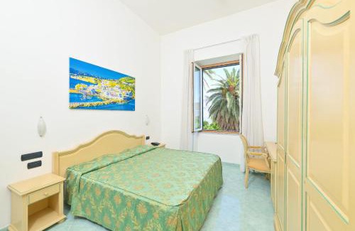 Ischia Porto Hotel | Hotel Villa Paradiso
