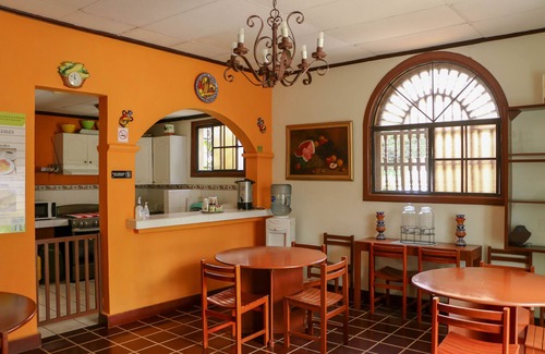 San Salvador Hotel | Hotel Villa Serena Escalón