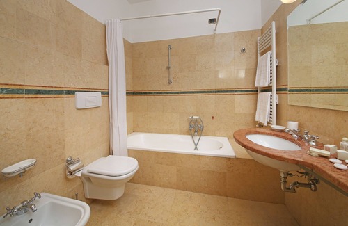 Gardone Riviera Hotel | Hotel Villa Sofia