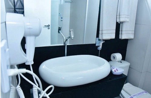 Jose Pinheiro Hotel | Hotel Village Confort Campina Grande