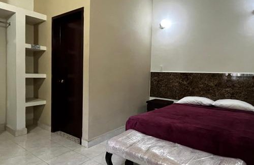 Leon Hotel | Hotel Villas Inn